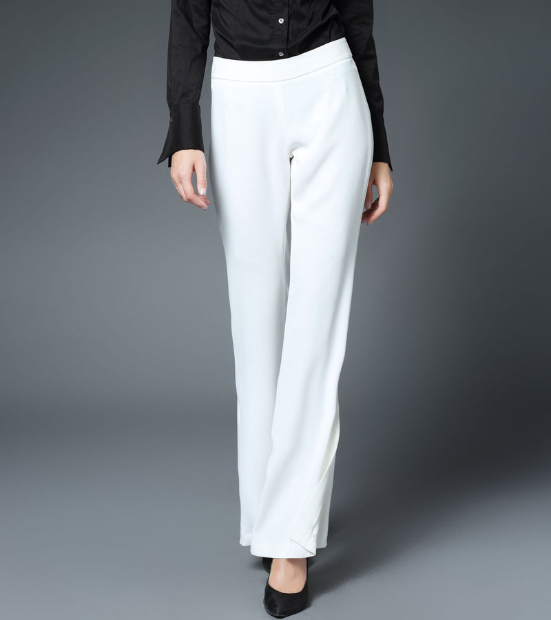 Taylor Fit & Flare Vented Leg Pant in White